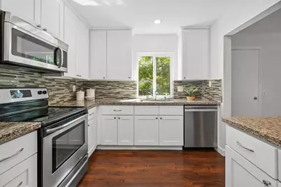 12940 Calle De Las Rosas, San Diego, CA 92129 - Photo 11