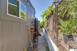 1380 Oak Hill Dr, Escondido, CA 92026 - Photo 29