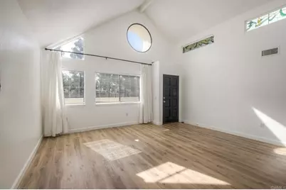 371 N Melrose Drive #D, Vista, CA 92083 - Photo 15