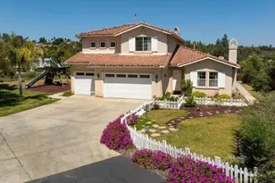 190 Mission Oaks Rd, Fallbrook, CA 92028 - Photo 1