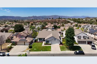 39785 Spinning Wheel Drive, Murrieta, CA 92562 - Photo 31