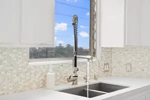 1645 Noma Ln, Encinitas, CA 92024 - Photo 9