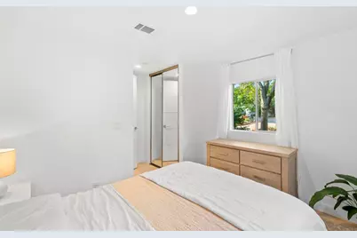 1645 Noma Lane, Encinitas, CA 92024 - Photo 19