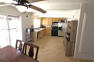 847 Raintree Pl, Vista, CA 92084 - Photo 5