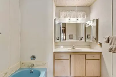 1010 E Bobier Drive #204, Vista, CA 92084 - Photo 29