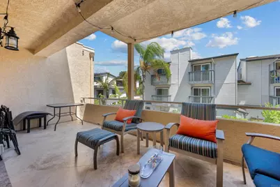 368 Hemlock Ave, Carlsbad, CA 92008 - Photo 13