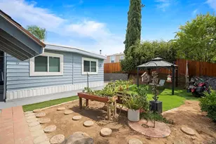 2400 W Valley Parkway, Escondido, CA 92029 - Photo 43