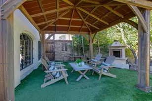 6817 Vianda Ct Ct, Carlsbad, CA 92009 - Photo 9