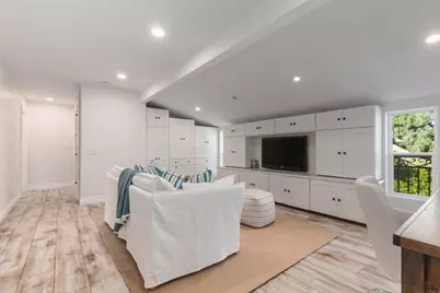 6817 Vianda Ct Court, Carlsbad, CA 92009 - Photo 45