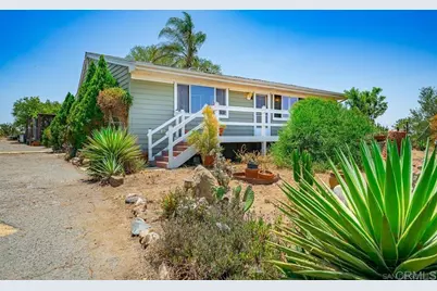 30727 Rolling Hills Drive, Valley Center, CA 92082 - Photo 1