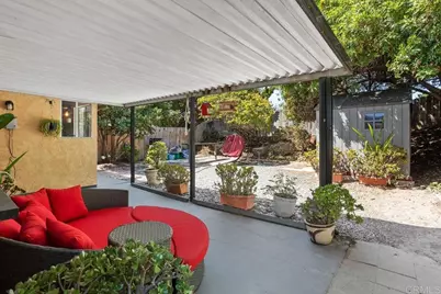 1529 Temple Heights Drive, Oceanside, CA 92056 - Photo 31