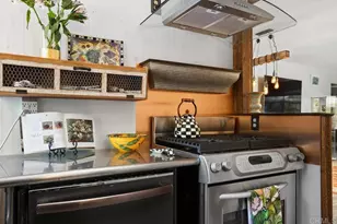 1529 Temple Heights Dr, Oceanside, CA 92056 - Photo 15