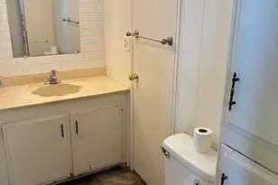 718 Sycamore Ave, Vista, CA 92083 - Photo 13