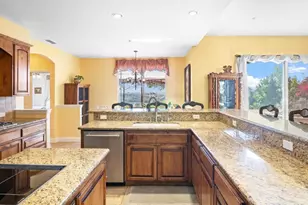 40487 Rock Mountain Dr, Fallbrook, CA 92028 - Photo 13