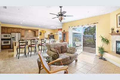 40487 Rock Mountain Drive, Fallbrook, CA 92028 - Photo 5