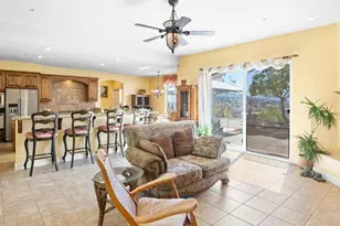 40487 Rock Mountain Dr, Fallbrook, CA 92028 - Photo 5