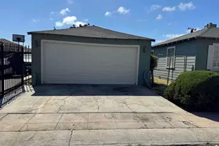 10407 Pontiac St, Oakland, CA 94603 - Photo 7