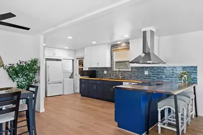 8975 Lawrence Welk Dr. #195, Escondido, CA 92026 - Photo 13