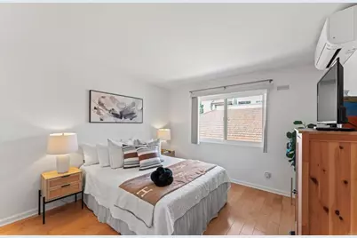 6330 Genesee Ave #220, San Diego, CA 92122 - Photo 1