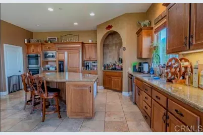 30427 Circle R Lane, Valley Center, CA 92082 - Photo 3