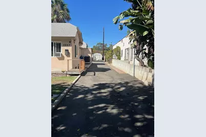 5657 Fountain Avenue, Los Angeles, CA 90028 - Photo 11