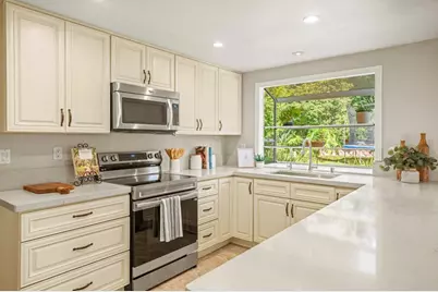 2702 Jacaranda Avenue, Carlsbad, CA 92009 - Photo 13