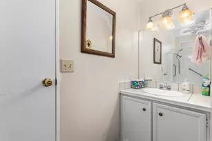 8975 Lawrence Welk, Escondido, CA 92026 - Photo 23