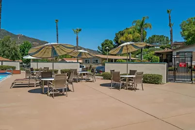 8975 Lawrence Welk #2, Escondido, CA 92026 - Photo 43