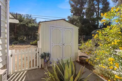 8975 Lawrence Welk #2, Escondido, CA 92026 - Photo 27