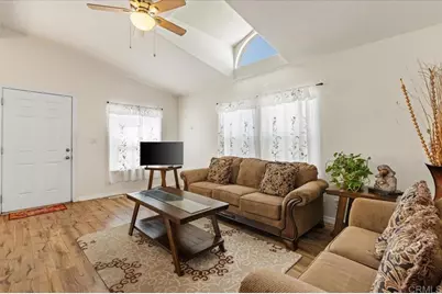176 Flicker Lane, Oceanside, CA 92057 - Photo 5
