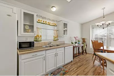 176 Flicker Lane, Oceanside, CA 92057 - Photo 9