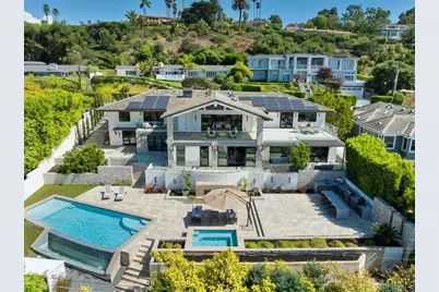 1126 Muirlands Vista Way, La Jolla, CA 92037 - Photo 75