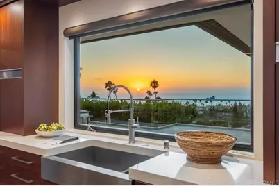 1126 Muirlands Vista Way, La Jolla, CA 92037 - Photo 13