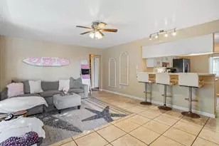 160 Hemlock Ave, Carlsbad, CA 92008 - Photo 5