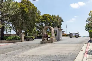 240 Havenview Ln, Oceanside, CA 92056 - Photo 31