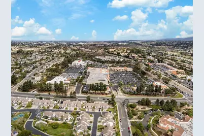 7012 Goldenrod Way, Carlsbad, CA 92011 - Photo 41
