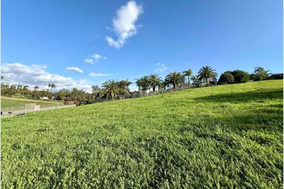 1851 E Mission Road, Fallbrook, CA 92028 - Photo 11