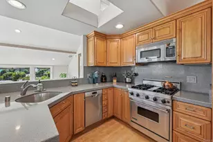 2542 Manchester Ave, Cardiff by the Sea, CA 92007 - Photo 19