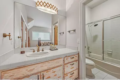 2542 Manchester Avenue, Cardiff by the Sea, CA 92007 - Photo 31