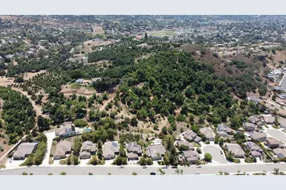 3135 E Valley Parkway, Escondido, CA 92027 - Photo 7
