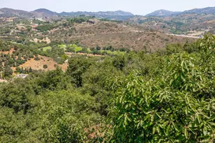 2125 Puerto Del Mundo, Fallbrook, CA 92028 - Photo 47