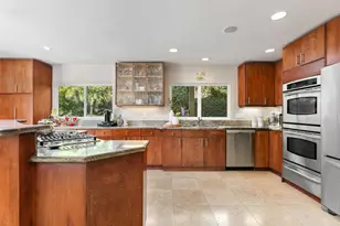 2252 Soledad Rancho Rd, Pacific Beach (San Diego), CA 92109 - Photo 5