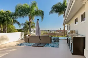 2252 Soledad Rancho Rd, Pacific Beach (San Diego), CA 92109 - Photo 27