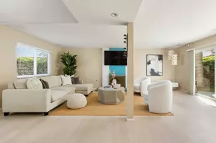 2252 Soledad Rancho Rd, Pacific Beach (San Diego), CA 92109 - Photo 1