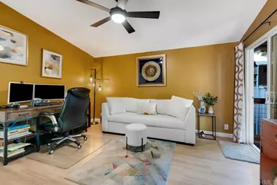 8975 Lawrence Welk Dr. #23, Escondido, CA 92026 - Photo 23