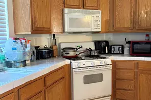 33510 Cedar Creek Ln, Lake Elsinore, CA 92532 - Photo 3