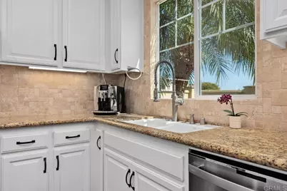 923 Citrine Way, San Diego, CA 92078 - Photo 11