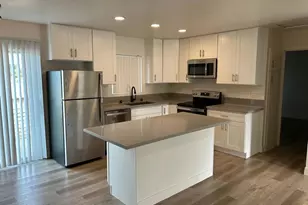 1037-43 Meadow Lake Dr, Vista, CA 92084 - Photo 5