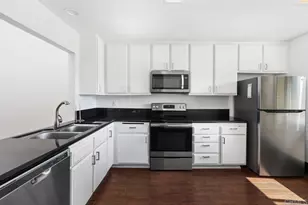 8799 Gilman Dr, La Jolla, CA 92037 - Photo 9