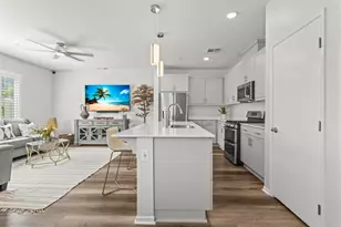 323 Citrine Trl, Fallbrook, CA 92028 - Photo 3